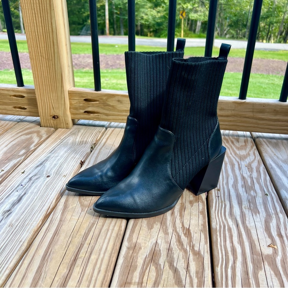 Chunky Stacked Heel Pointed Toe Slip On Ribbed Knit Sock Boot